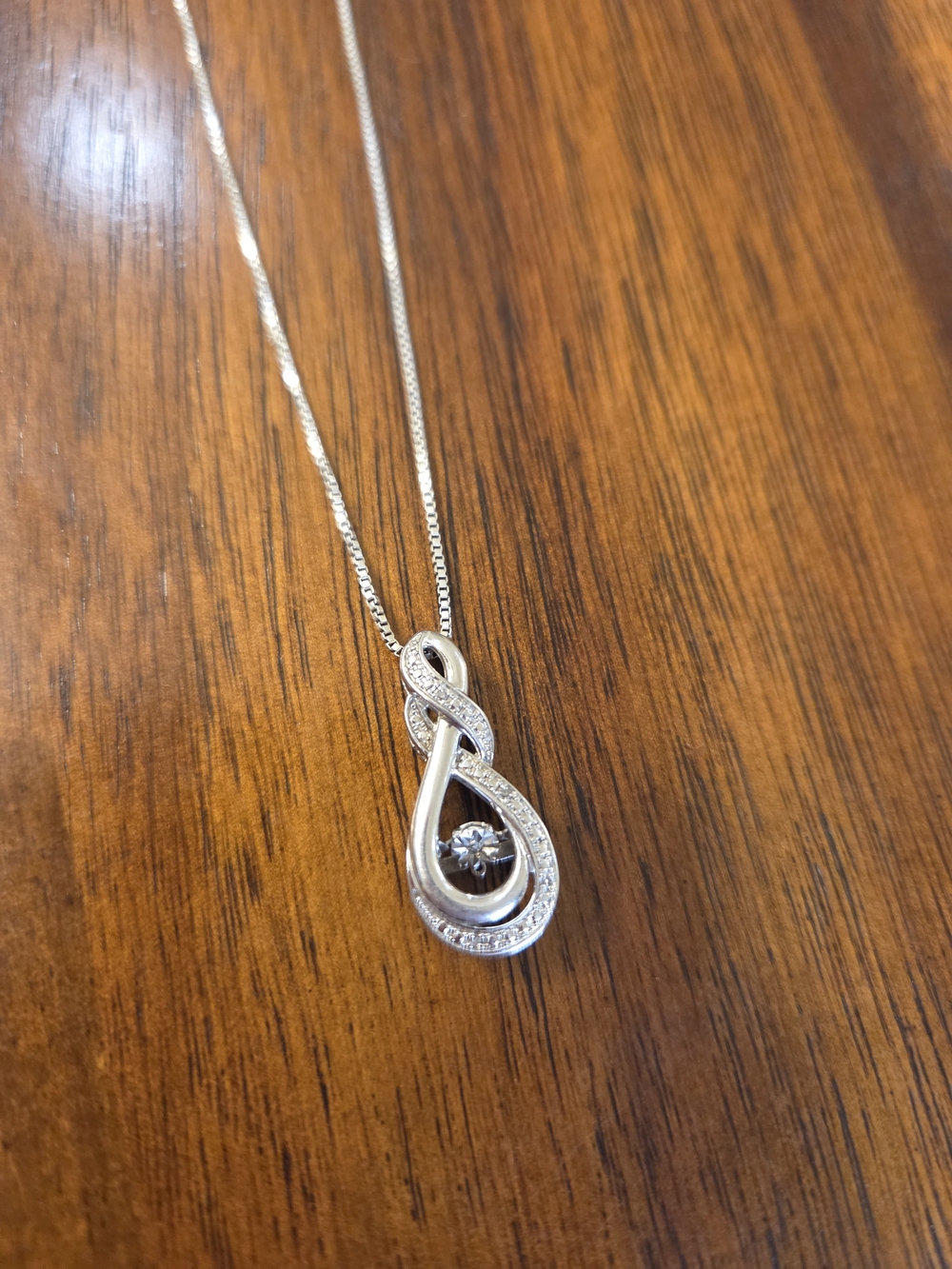 925 Sterling Silver Infinity Loop Dancing Stone Pendant Necklace